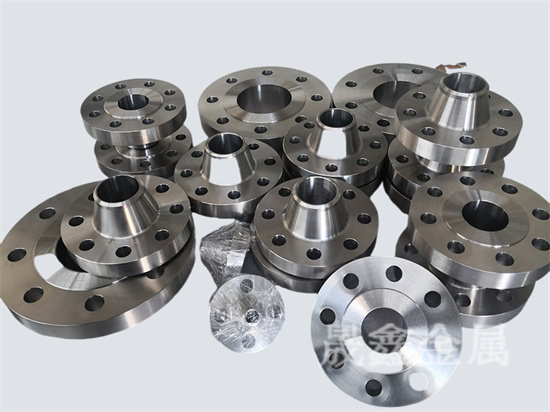 High pressure flange